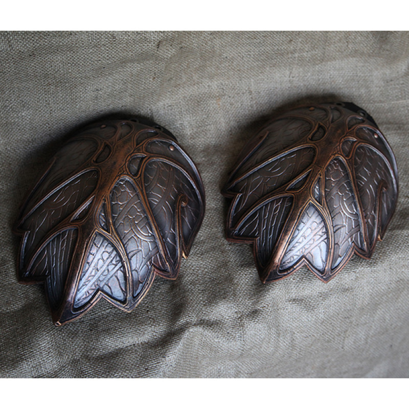 Elf shoulder pads version 1