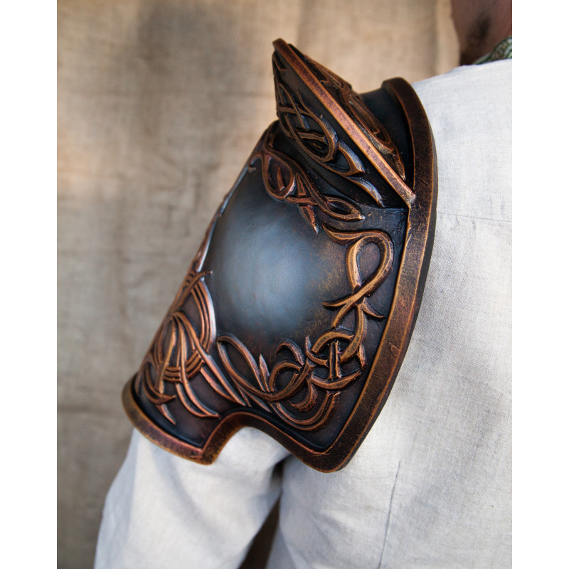 Warrior shoulder pads