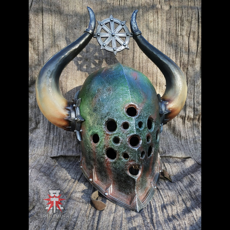 Chaos helmet
