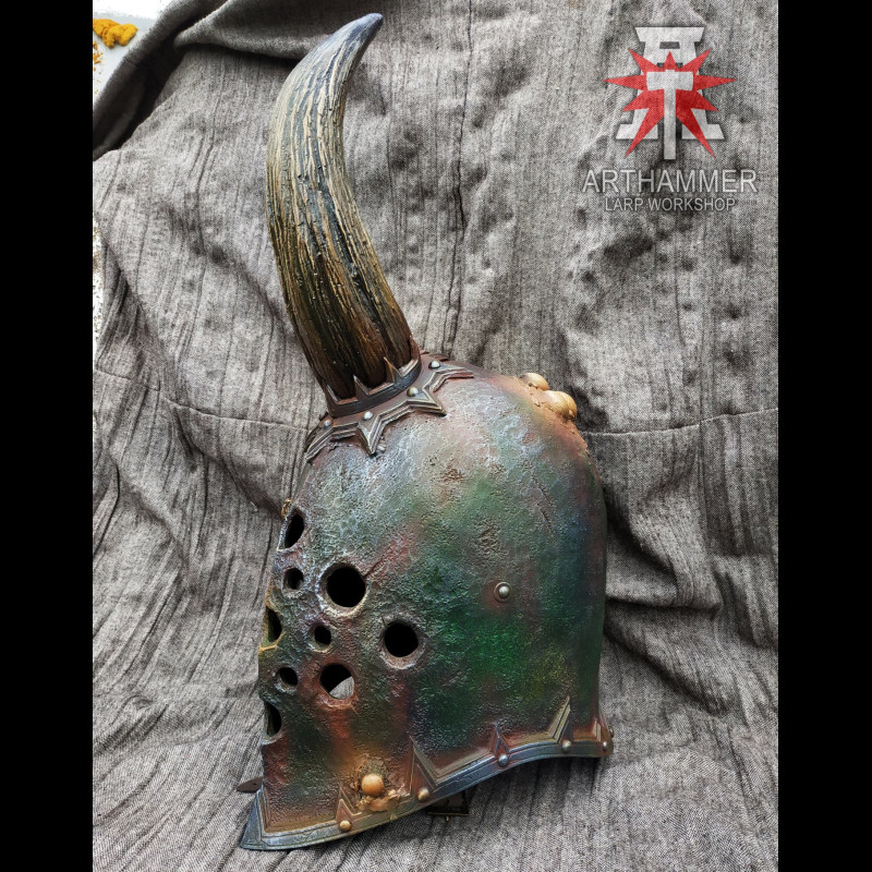 Chaos helmet
