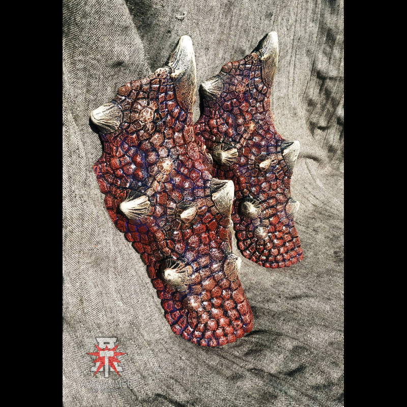 Dragon bracers