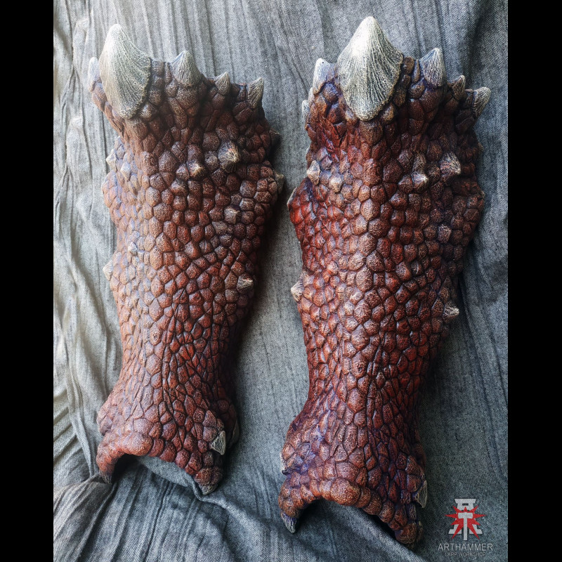 Dragon legs