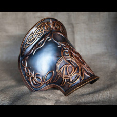 Warrior shoulder pads