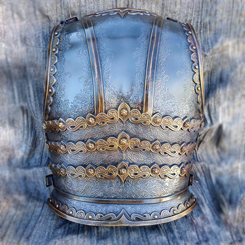 Hussar backplate