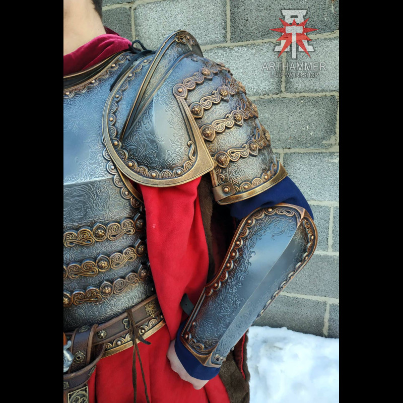 Hussar shoulders