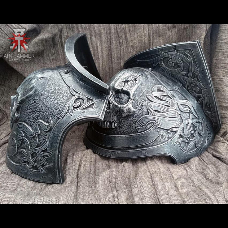 Inquisitor shoulders