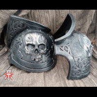 Inquisitor shoulders