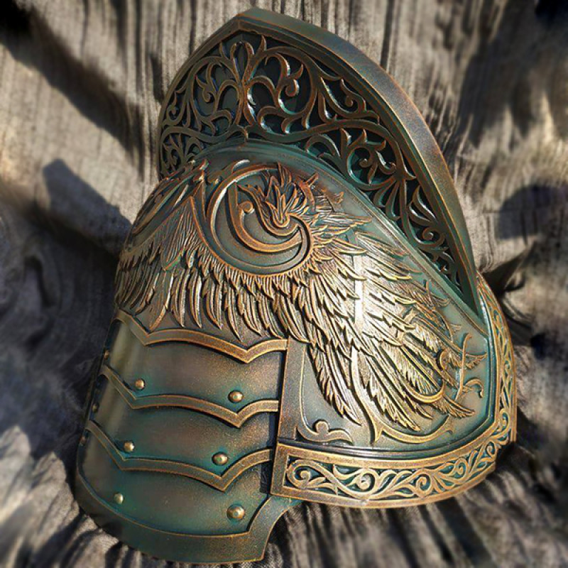 Italian Knight shoulders