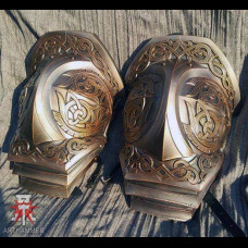 Northman shoulders