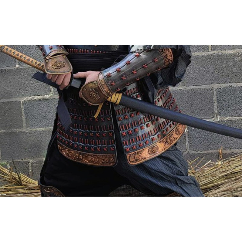 Samurai hip armour