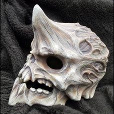 Scull unicorn helmet