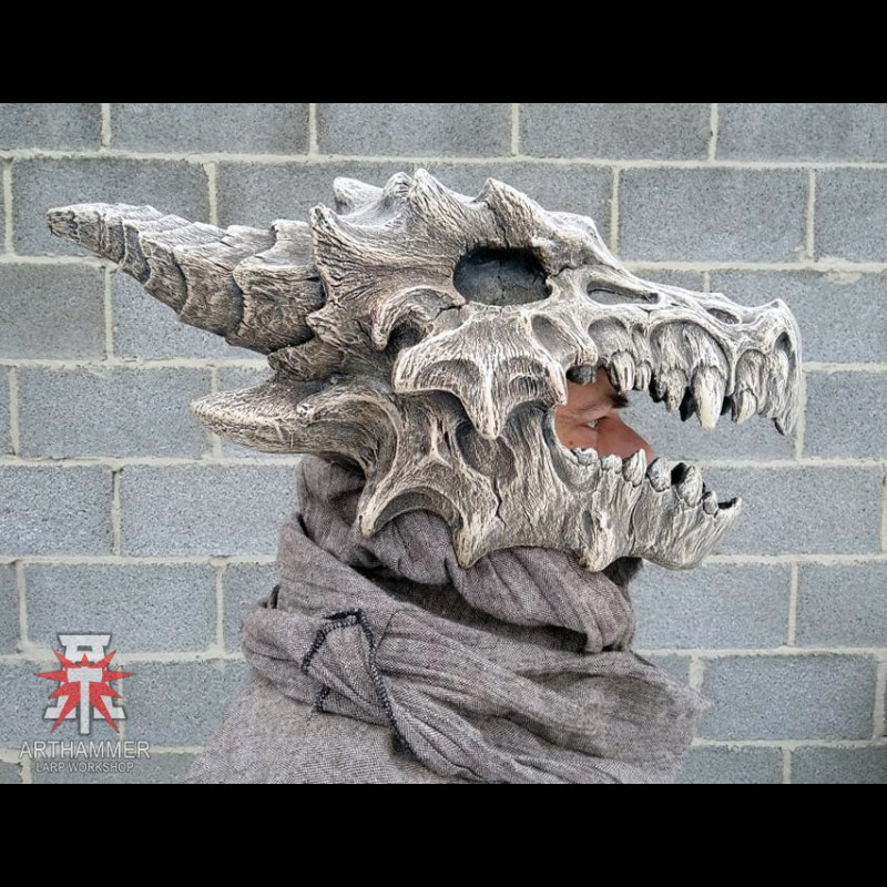 Scull Dragon helmet