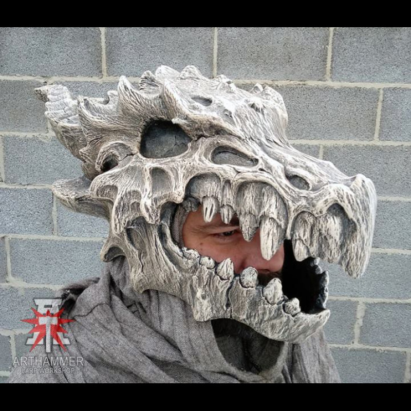 Scull Dragon helmet